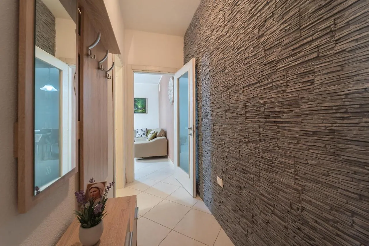Miros Apartment Alghero 0*,